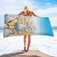 Load image into Gallery viewer, Seagulls Beach Towel