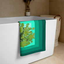 Load image into Gallery viewer, Pine tree Beach Towel