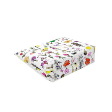 Load image into Gallery viewer, Wild Flowers of Greece Cotton Pouch Bag
