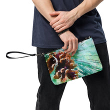 Load image into Gallery viewer, Pine Crossbody bag
